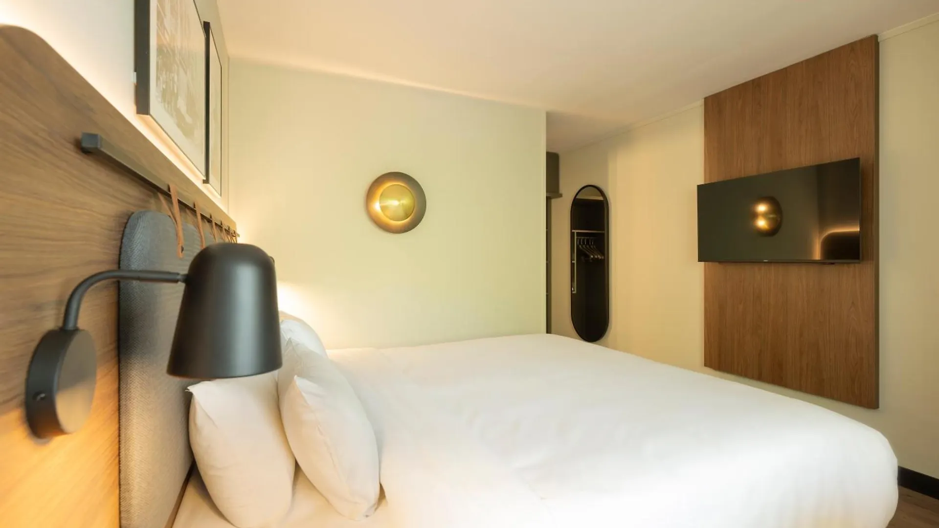 Campanile Hotel & Restaurant Αϊντχόφεν Ολλανδία